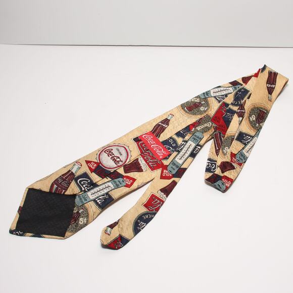 Vintage Coca-Cola Silk Tie 4" x 59" Made in USA - Picture 4 of 4